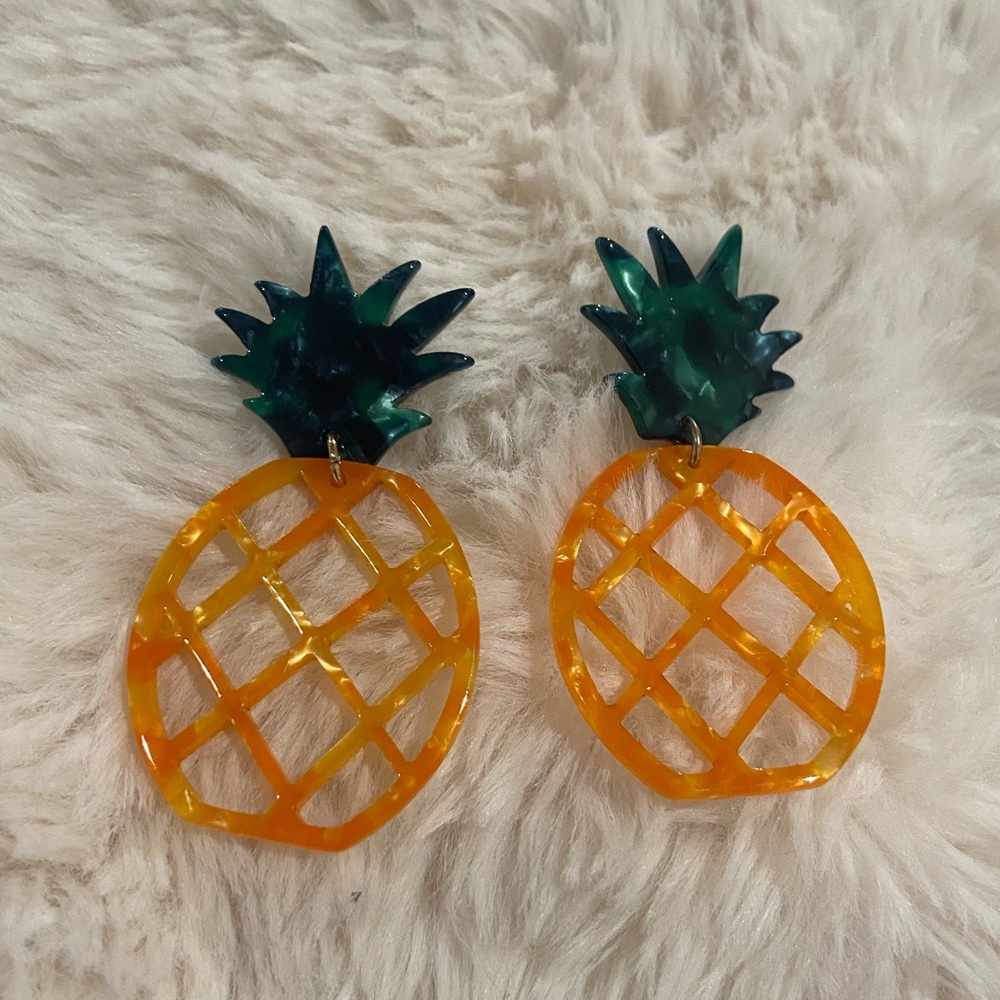 Lucite Pineapple earrings